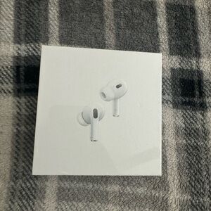 Apple AirPod pro 2 White On-Ear